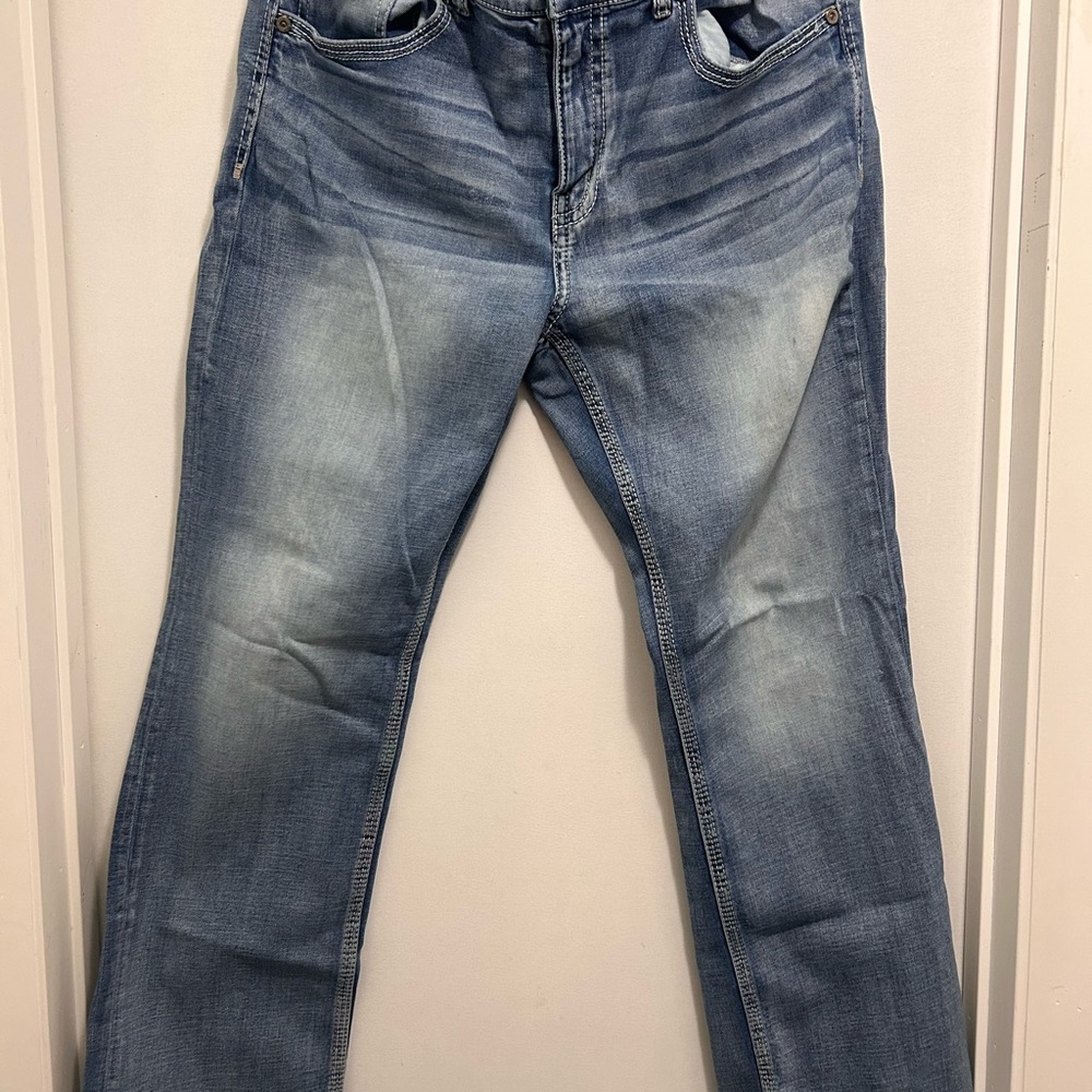 BKE Men's Light Blue Straight Jeans